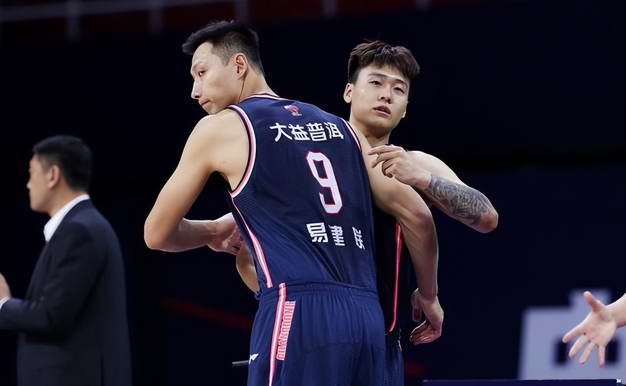 关于战术调整或成关键，夺冠球队需迎难而上的信息