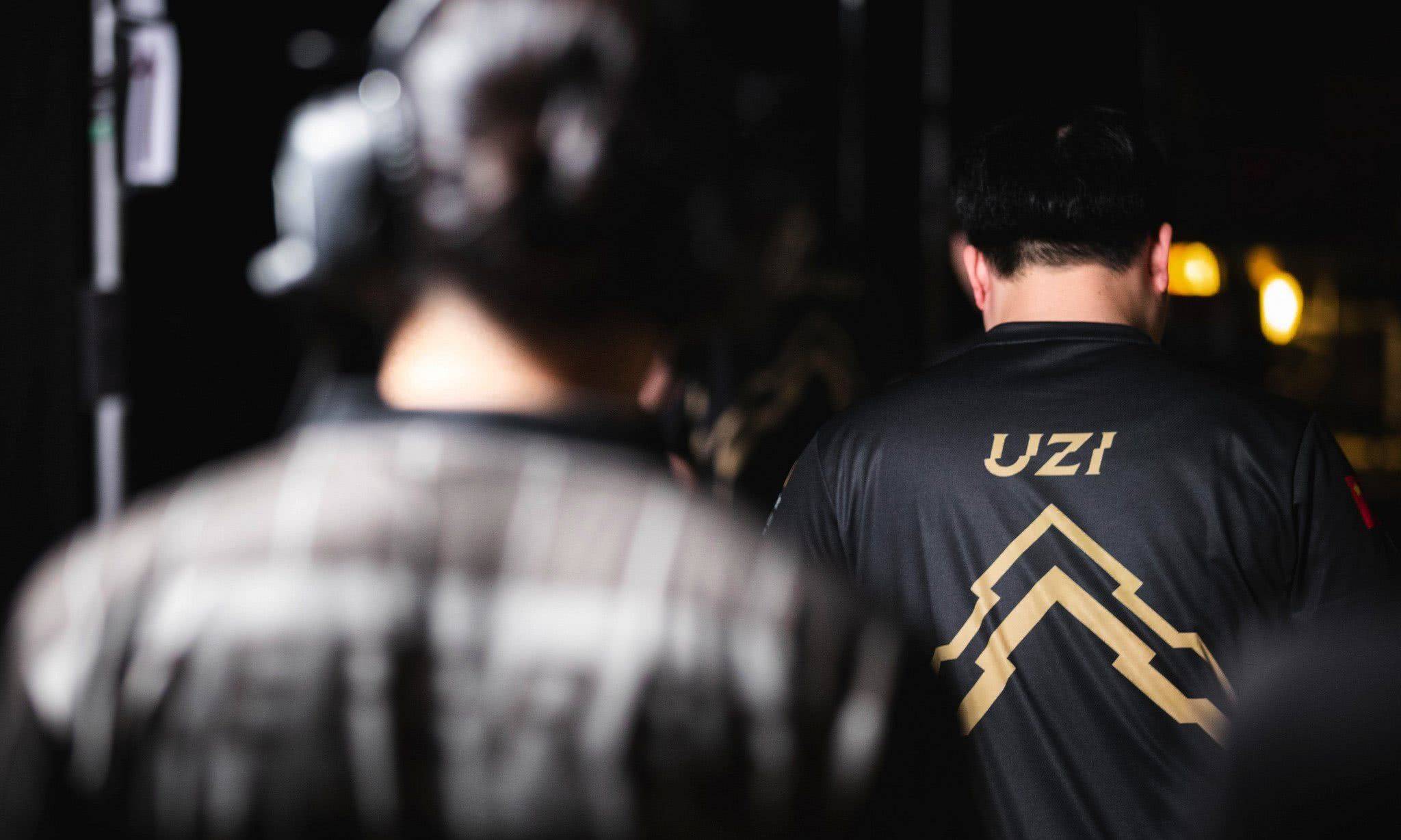 Uzi在篮网比赛中爆冷，重返赛场引发热议！
